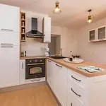 The Grandfather Heated Pool Retreat Vakantiehuis